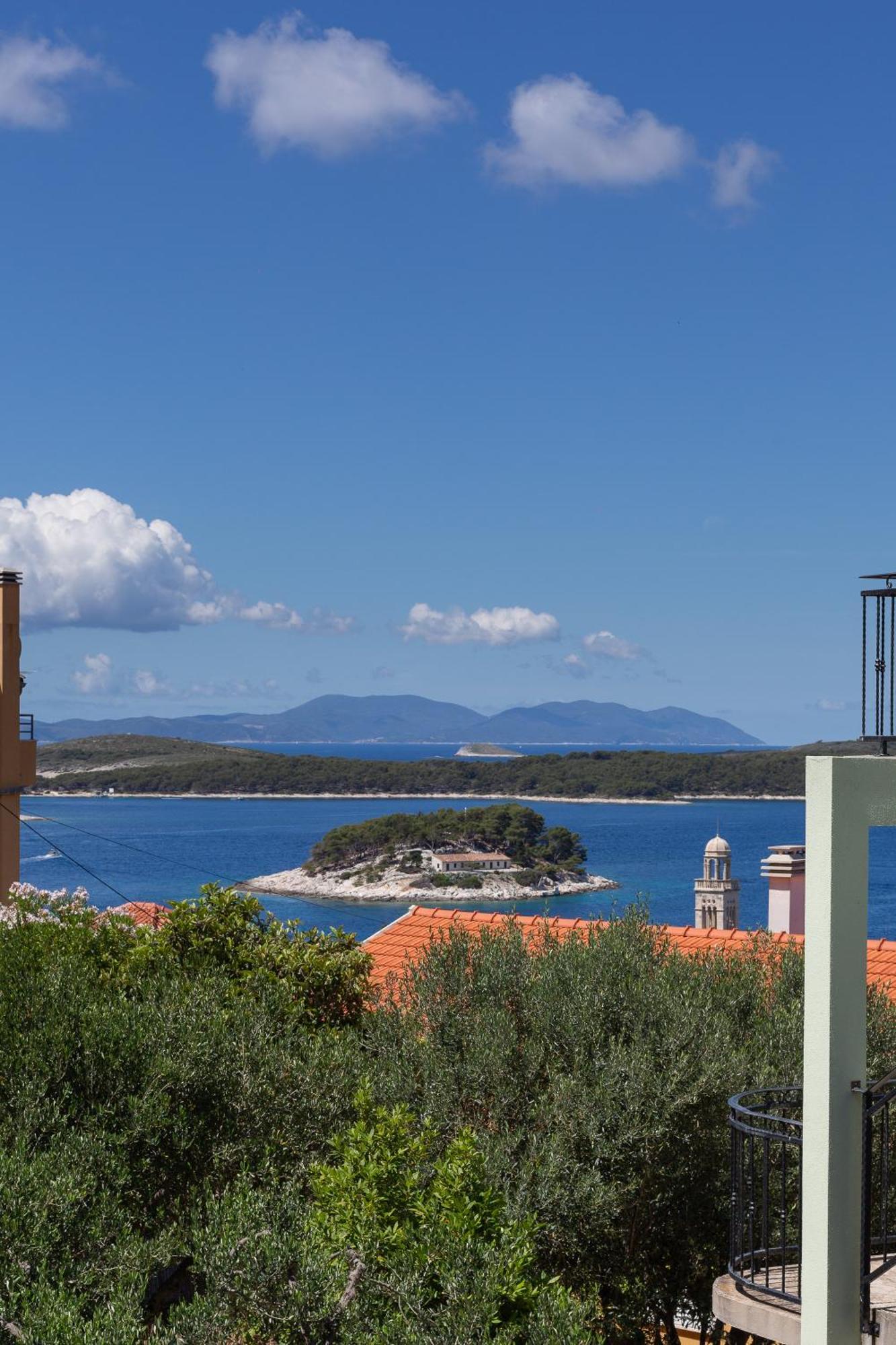 Apartmani Jakic 2 Hvar Town Exterior foto